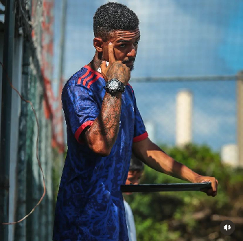 player img