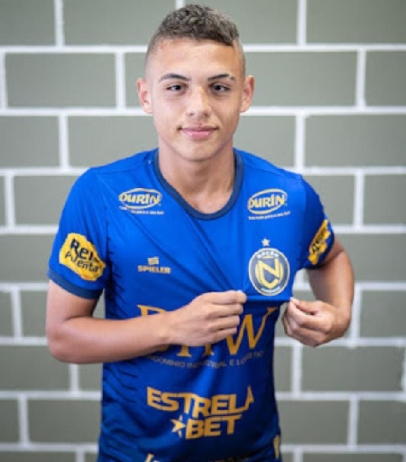 player img