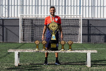 player img